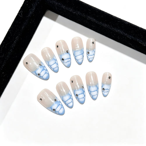 Künstlerisches Press-On Nagelkunstset mit Strass und Farbverlaufdesign