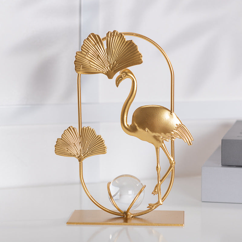 Dekorative Tischskulptur Karnz