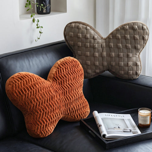 Dekoratives Kissen im Schmetterlingsdesign
