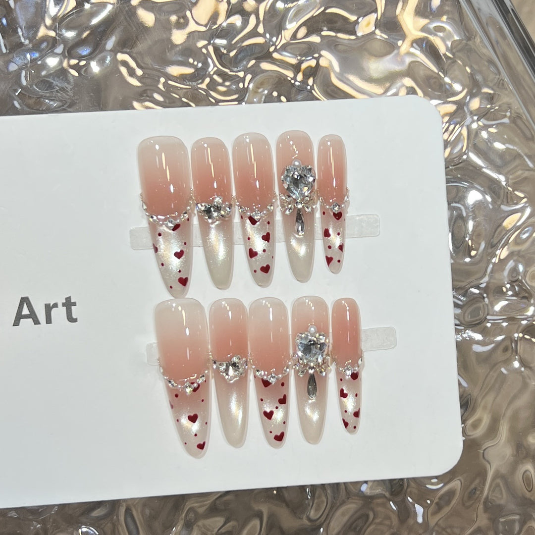 Herz-Themen Dekorative Press-On Nagelset