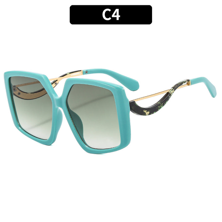 Oversized quadratische Sonnenbrille mit goldenen Akzenten