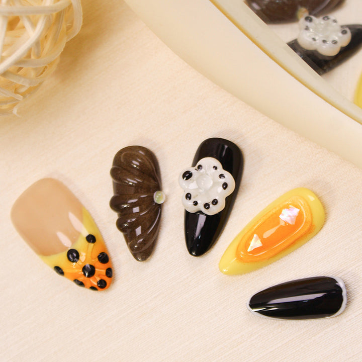 Kunstnagelset mit kreativen Dessert-Motiven Karnz