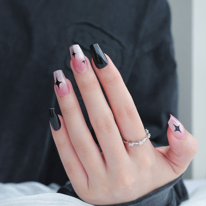 Press-On Nagelkunst Set mit Sternakzenten