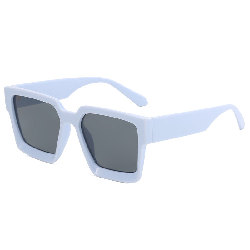 Damen Oversized Sonnenbrille mit modischem Transparentrahmen Karnz