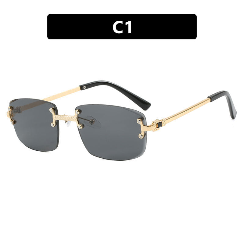 Damen elegante quadratische Sonnenbrille mit transparenten Gläsern und hochwertigem Metallrahmen Karnz
