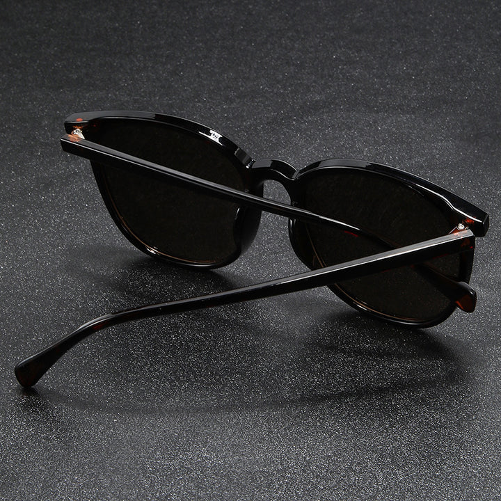 Damen modische Sonnenbrille im einzigartigen Design mit UV-Schutz Karnz