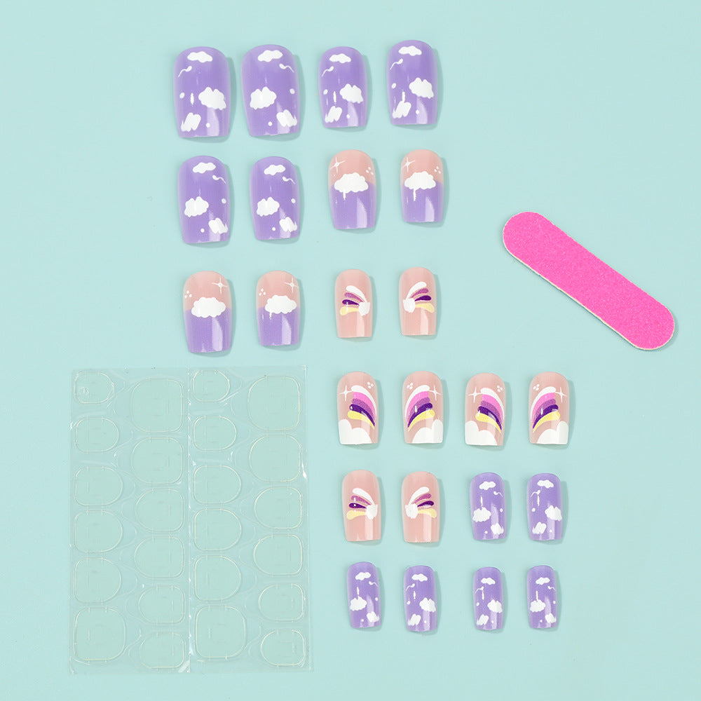 Kreatives Nail Art Set mit bunten Regenbogen- und Wolkenmotiven Karnz