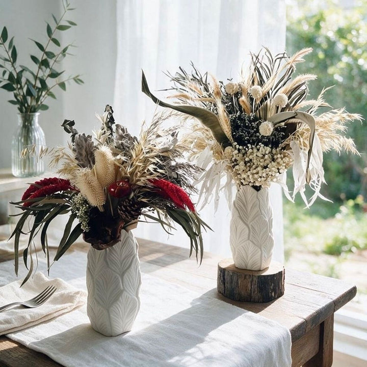 Künstlerisches Getrocknetes Blumenarrangement
