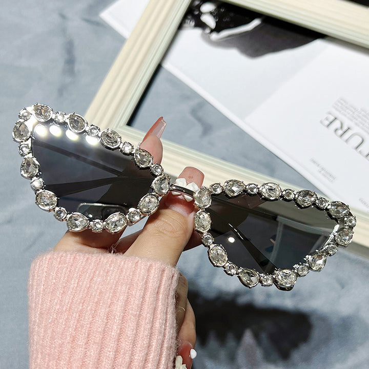 Herzförmige mit Strass verzierten Sonnenbrille Karnz