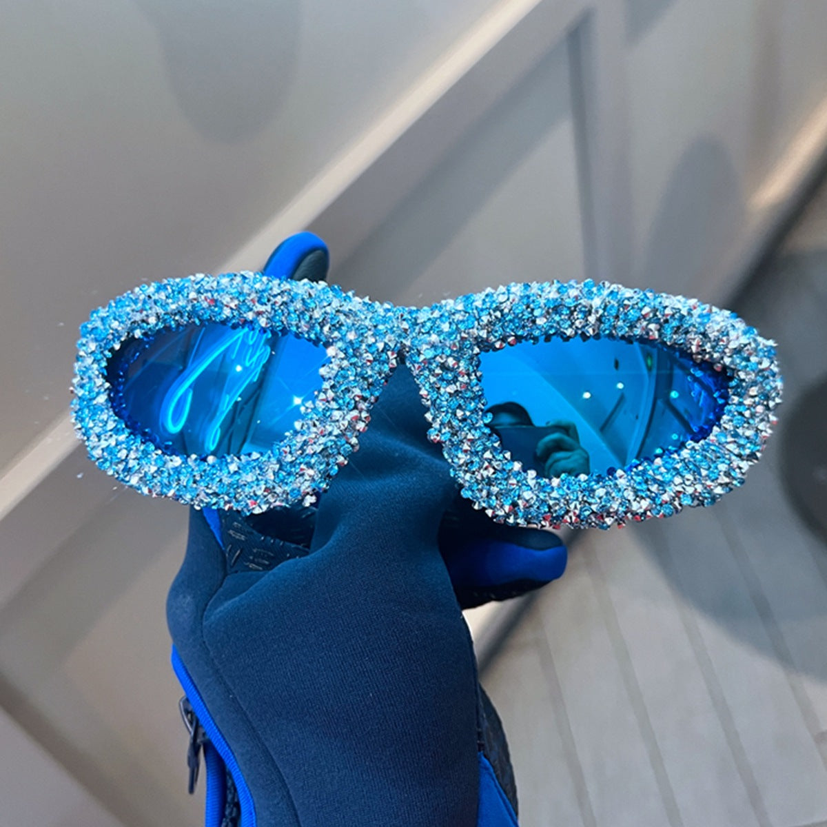 Damen Glamouröse Schmuckstein-Sonnenbrille Karnz