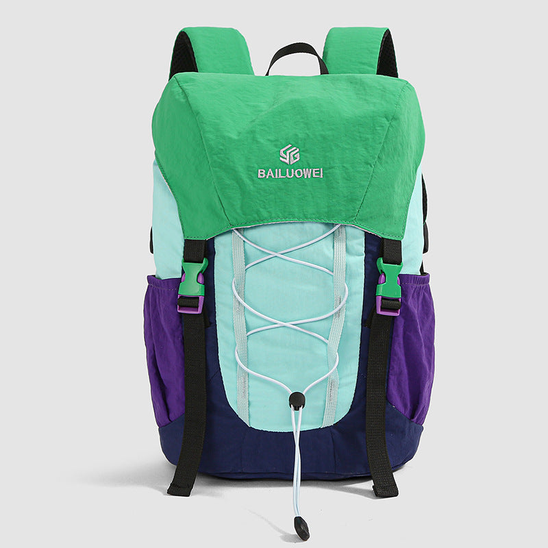 Vielseitiger abenteuerbereiter Rucksack für Wanderungen Karnz