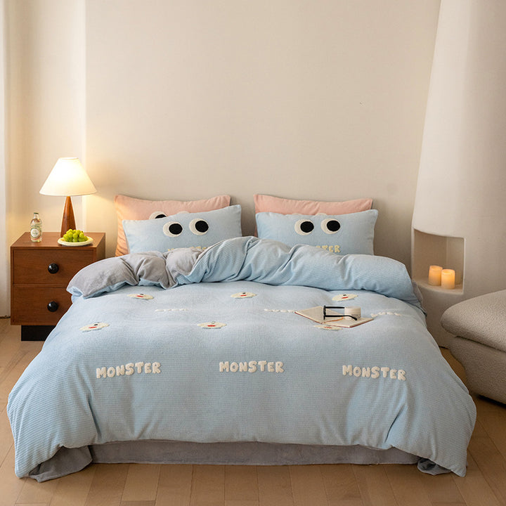 Kuschelige Wendebettwäsche-Set mit Monster-Stickerei