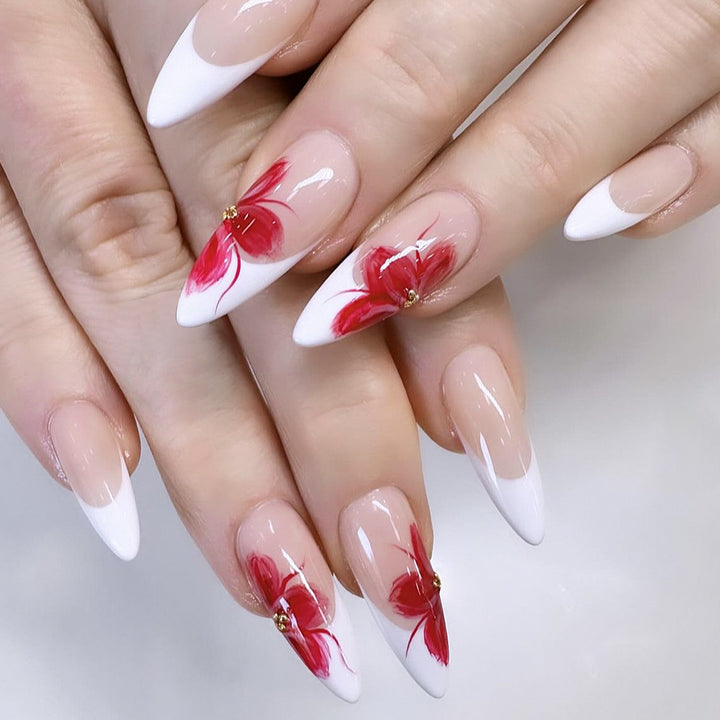Elegante Floral Stiletto-Nagelverlängerungen Karnz