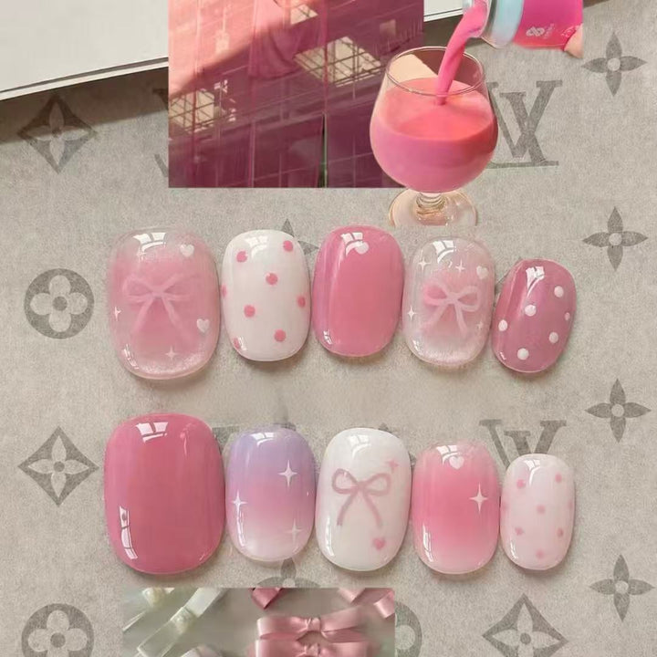 Romantisches Herz-Themen Nagelkunst Set Karnz