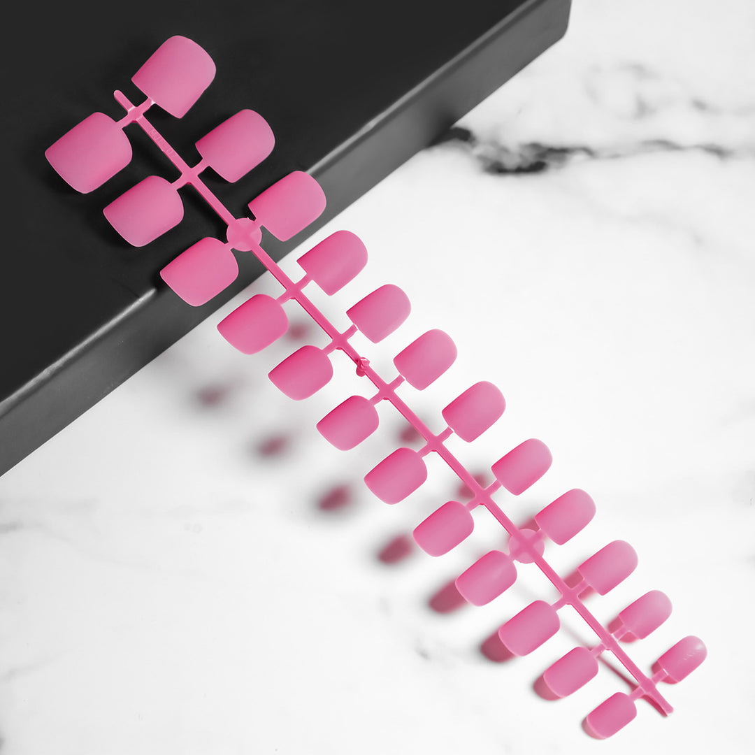 Matte Finish Press-On Nail Tips Karnz