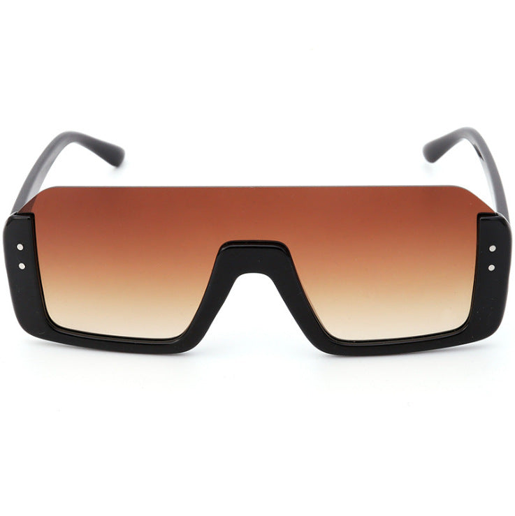 Damen Sportliche Shield-Sonnenbrille mit modernem Design Karnz