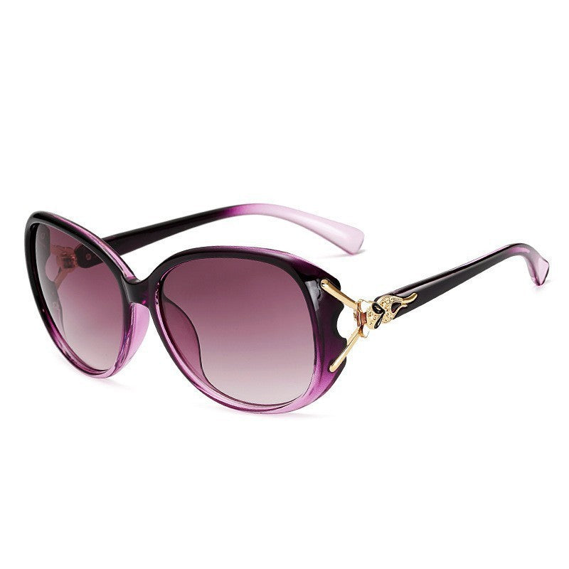 Damen Premium-Sonnenbrille mit eleganten Akzenten Karnz