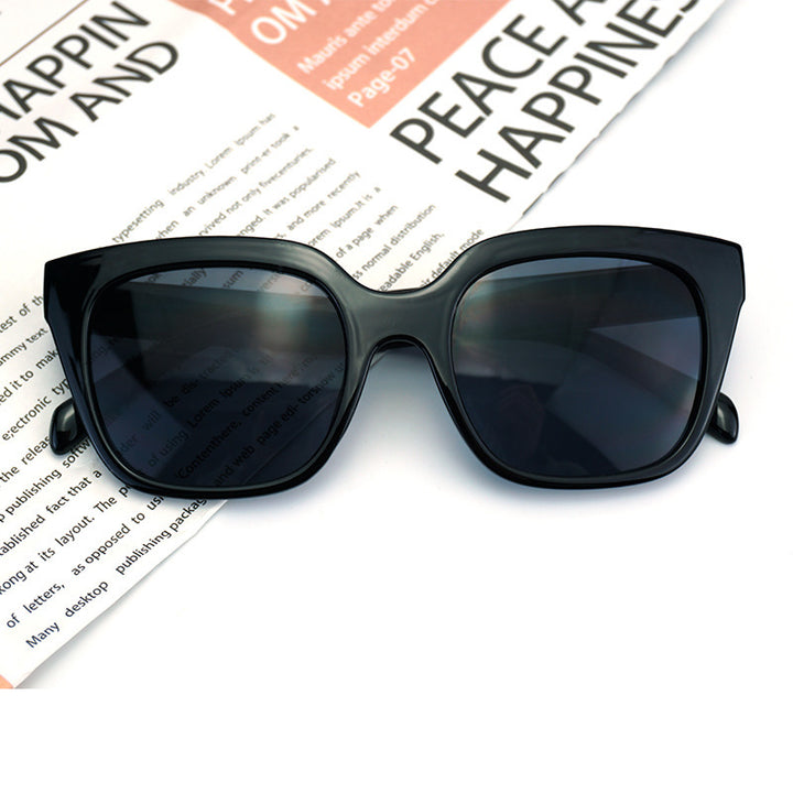 Damen Modische oversized Sonnenbrille mit markantem Rahmen Karnz
