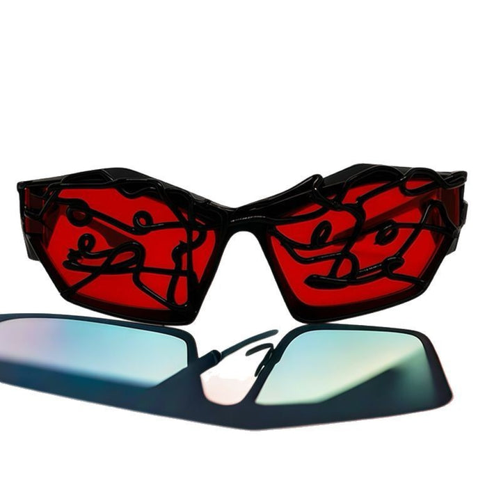 Damen Sportliche Sonnenbrille mit futuristischem Design Karnz