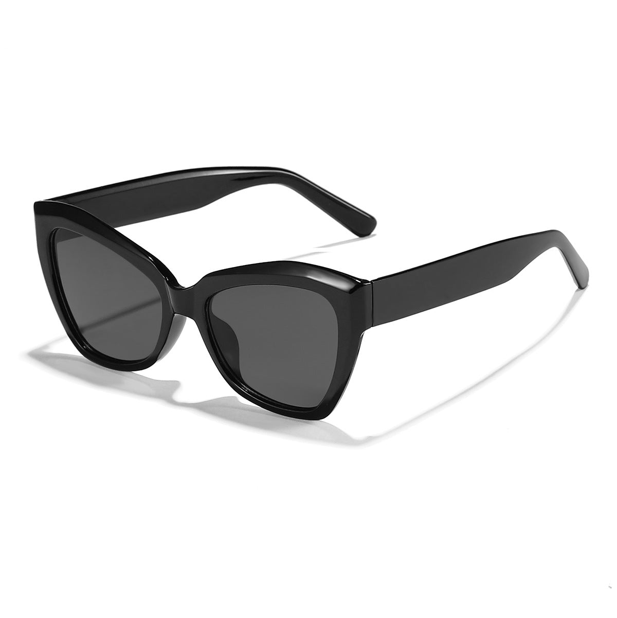 Damen Cat-Eye Sonnenbrille mit stilvollem transparentem Rahmen Karnz