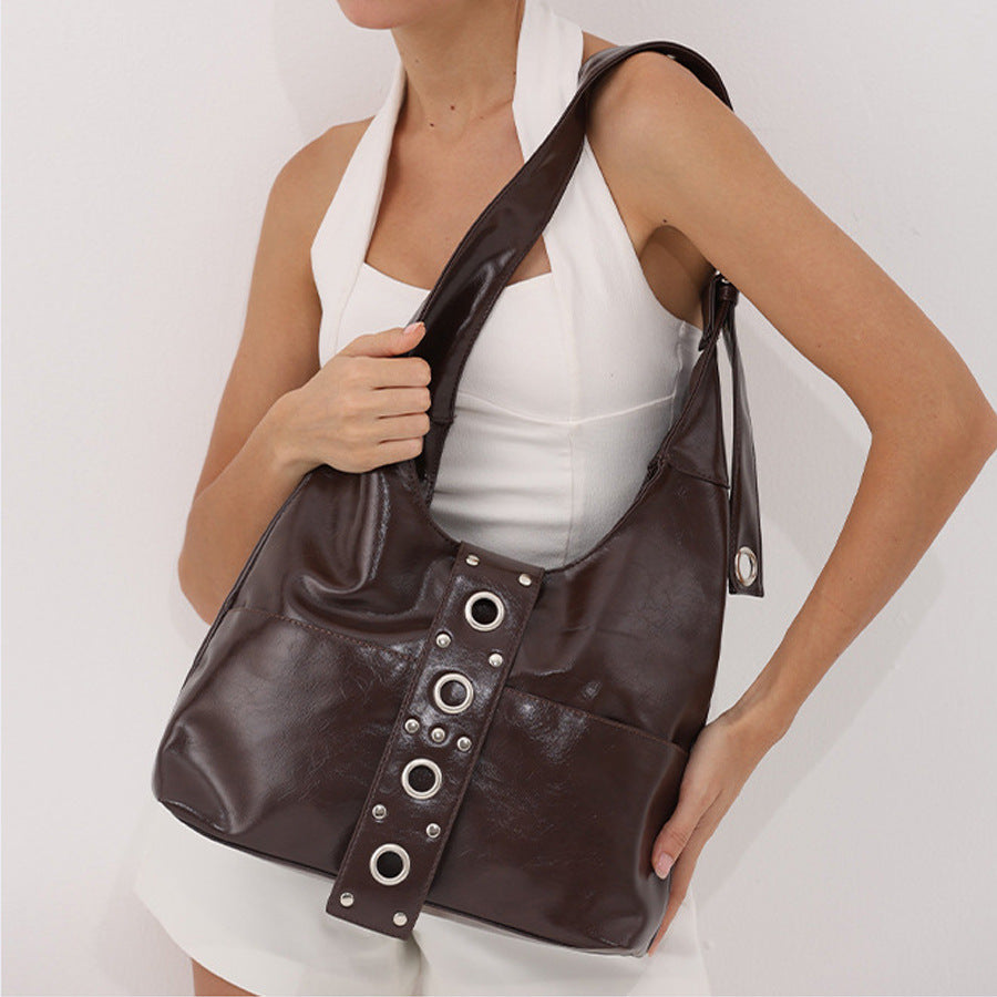 Elegante Lackleder Hobo Tasche