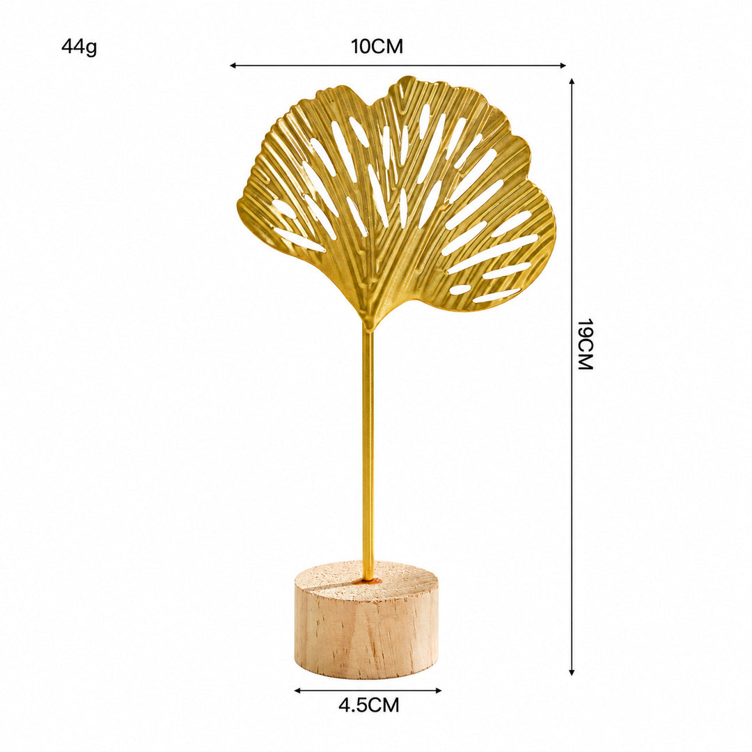 Florale Skulptur Dekor