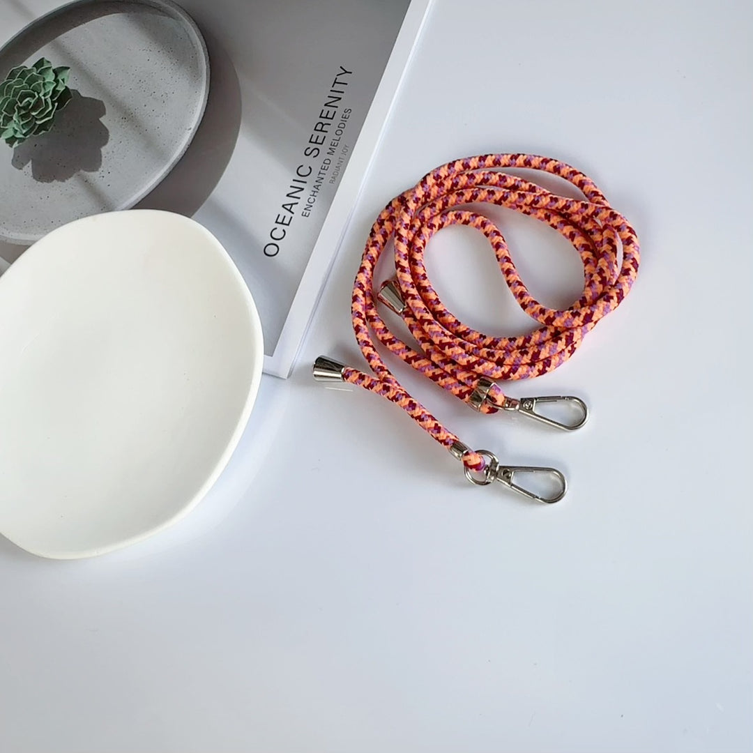 Verstellbare Lanyard mit doppelten Clips Karnz