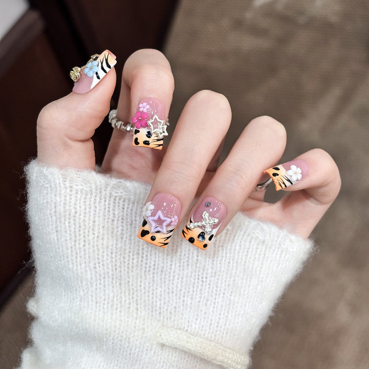 Künstlerisches Nagelkunst-Verstärkungsset