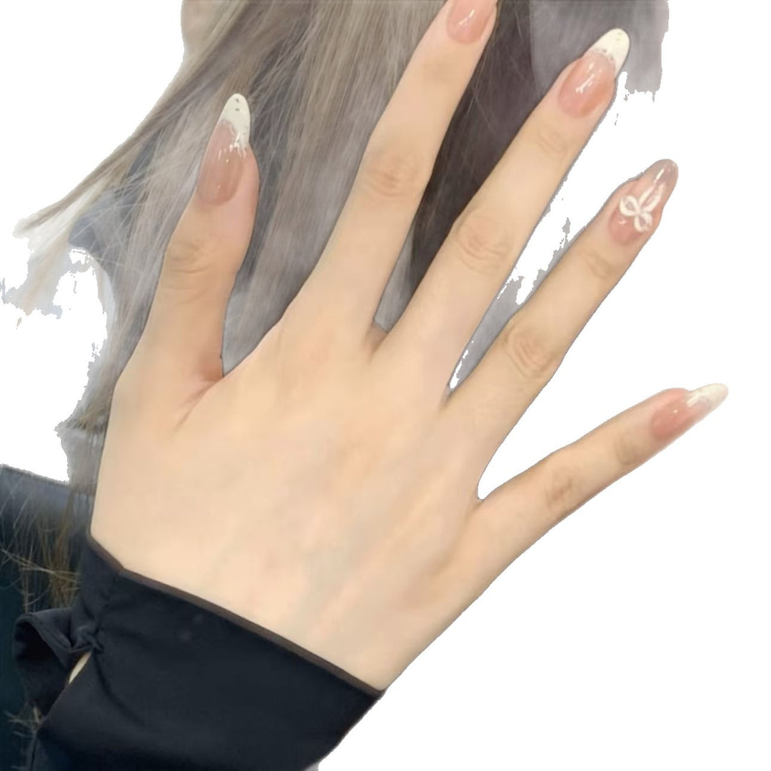 Künstlerische Nagelkunst
