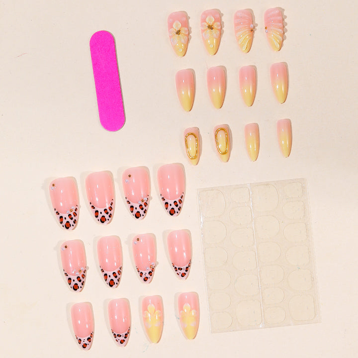 Dekorative 3D Blumen Nagelkunst Extensions Karnz