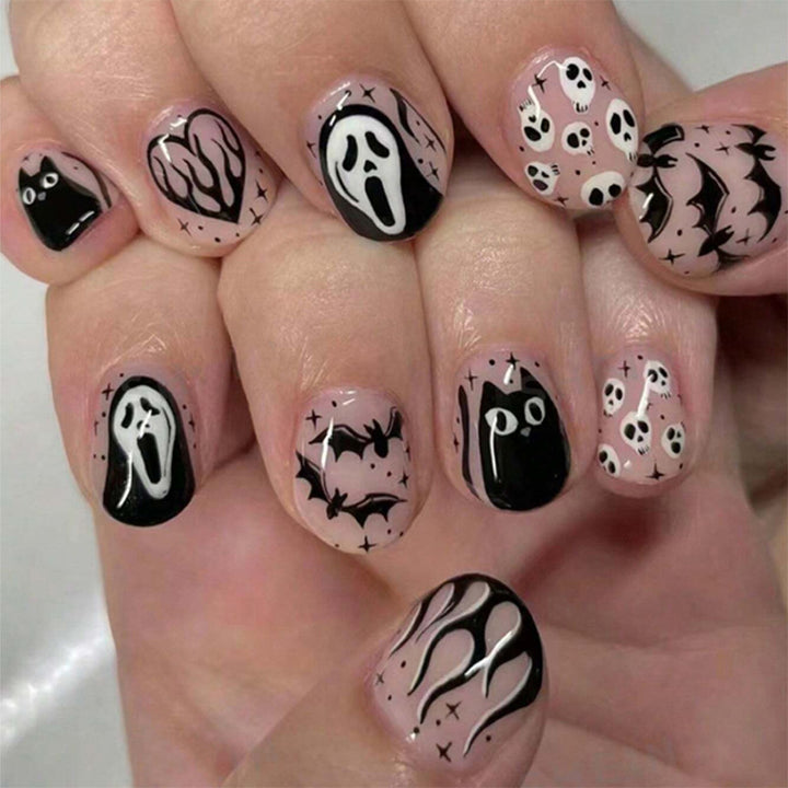 Künstlerisches Halloween-Themen Press-On Nagelset Karnz