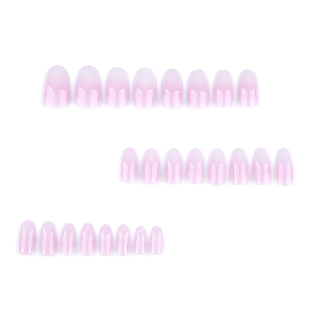 Elegante Nagelkunst mit Ombre-Effekt Karnz