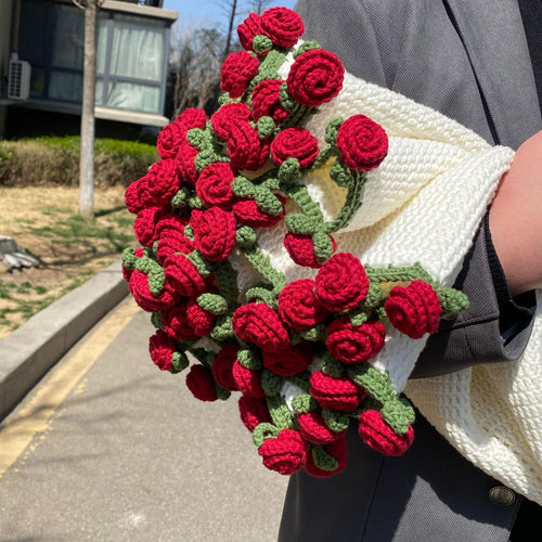 Florale Häkel-Wurfdecke
