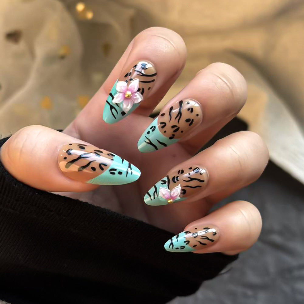 Creative Artistic Press-On Nagelset Karnz