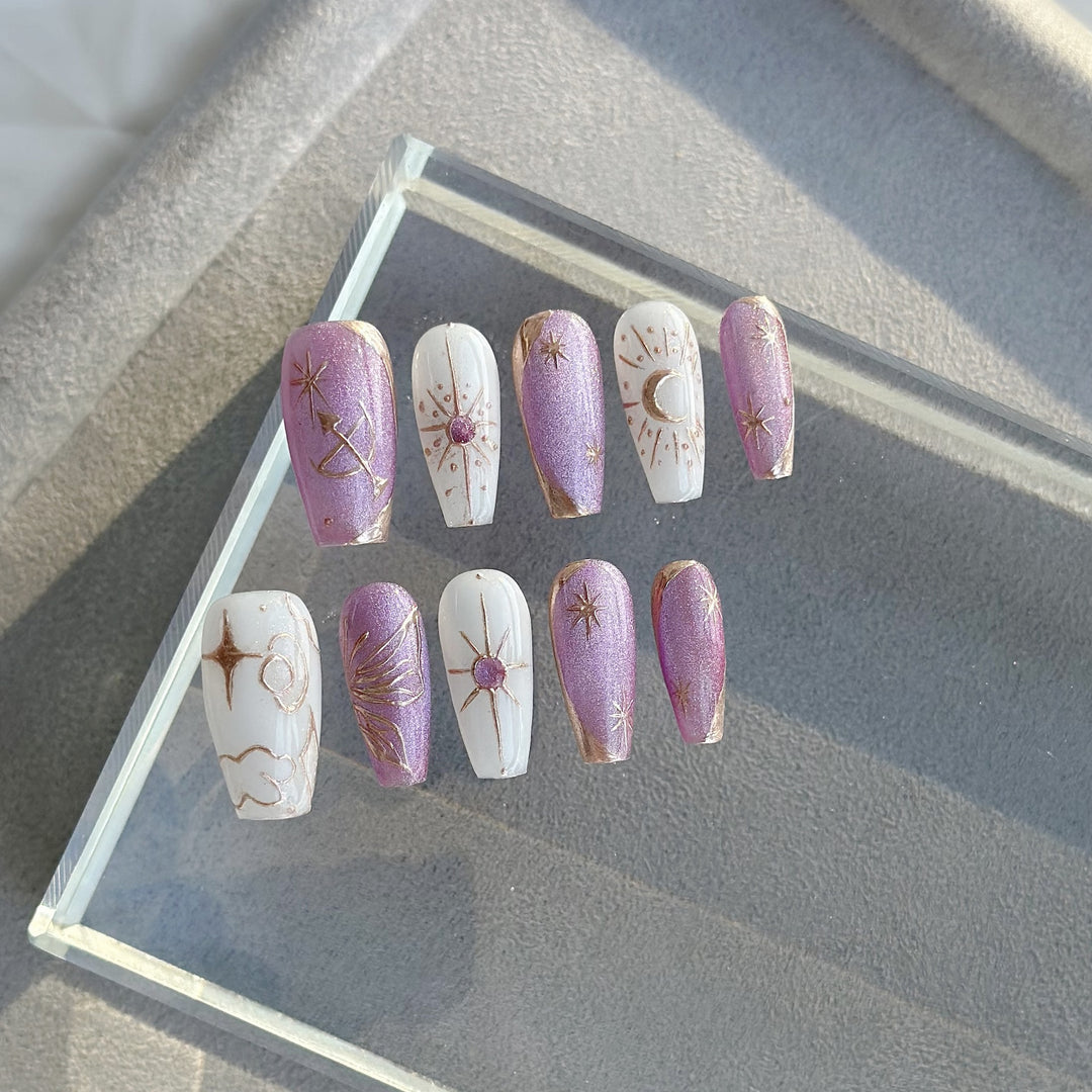 Himmels-inspirierte Press-On Nagelkunst Set