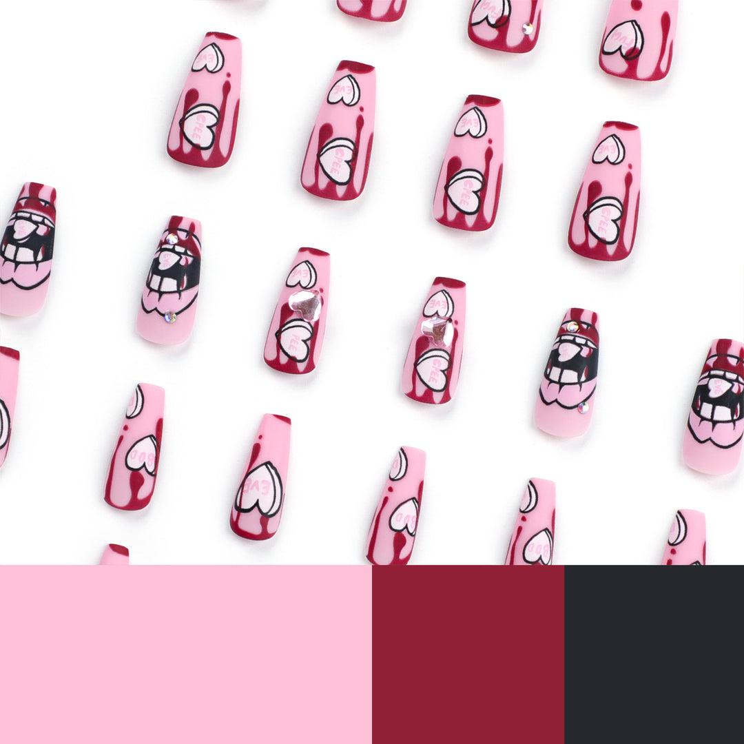 Kunstvolle Stiletto-Nägel mit Herzen und Glitzerakzenten Karnz