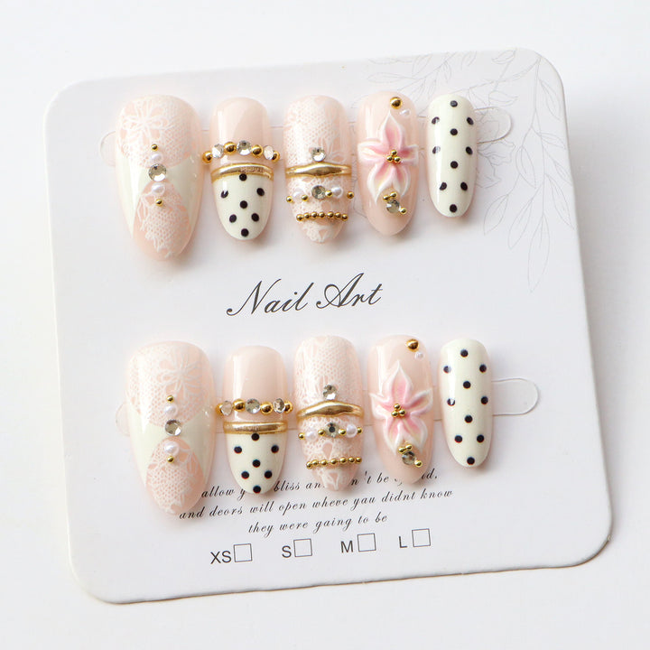Dekorativer Nagelkunst Set