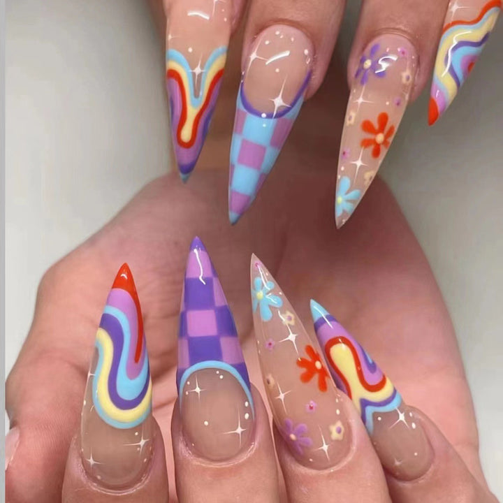 Kreative Nagelspitzen Karnz