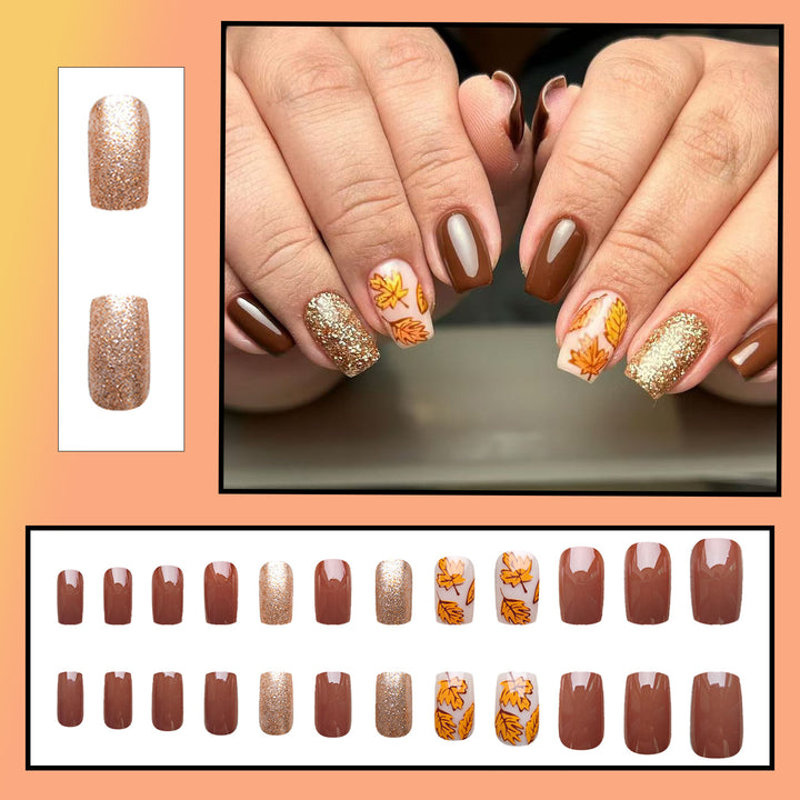 Aufwändige Nagelkunst