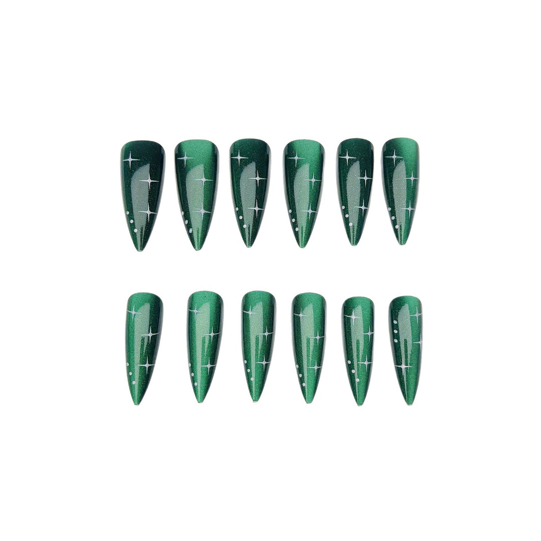 Kreatives Kunstnageldesign Karnz