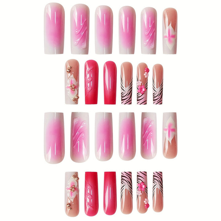Dekorative florale Press-On Nagelerweiterungen Karnz