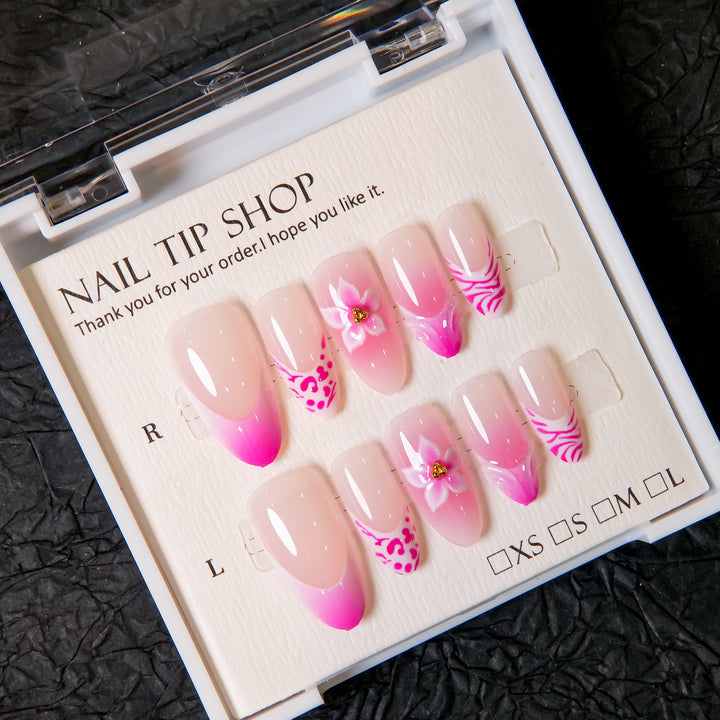 Künstlerische florale Druck-Nagelverstärkungen
