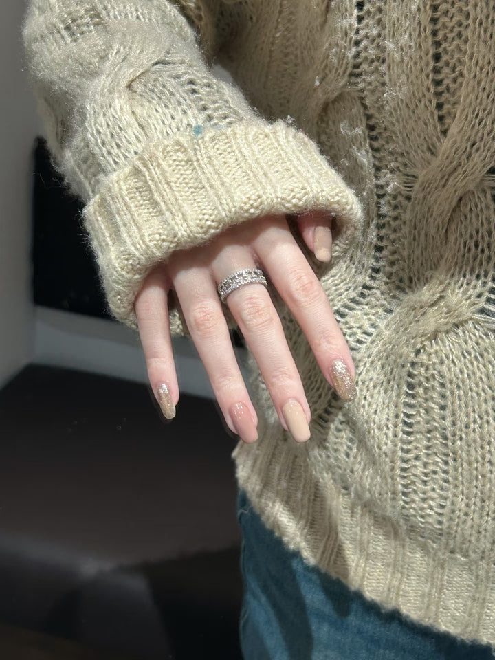 Elegante handgefertigte Ring