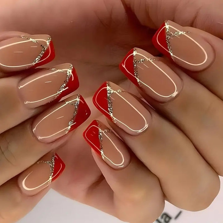 Elegante Kunstnägel mit Glitzer und Geometrischem Design Karnz