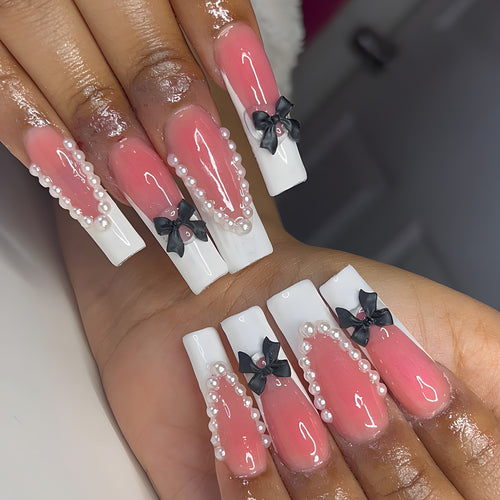 Dekorative Lange Press-On Nagelkunst Karnz