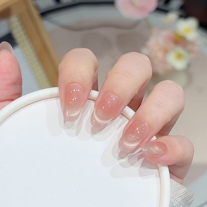 Elegantes glänzendes Press-On-Nagelset mit subtilen Glitzerakzenten