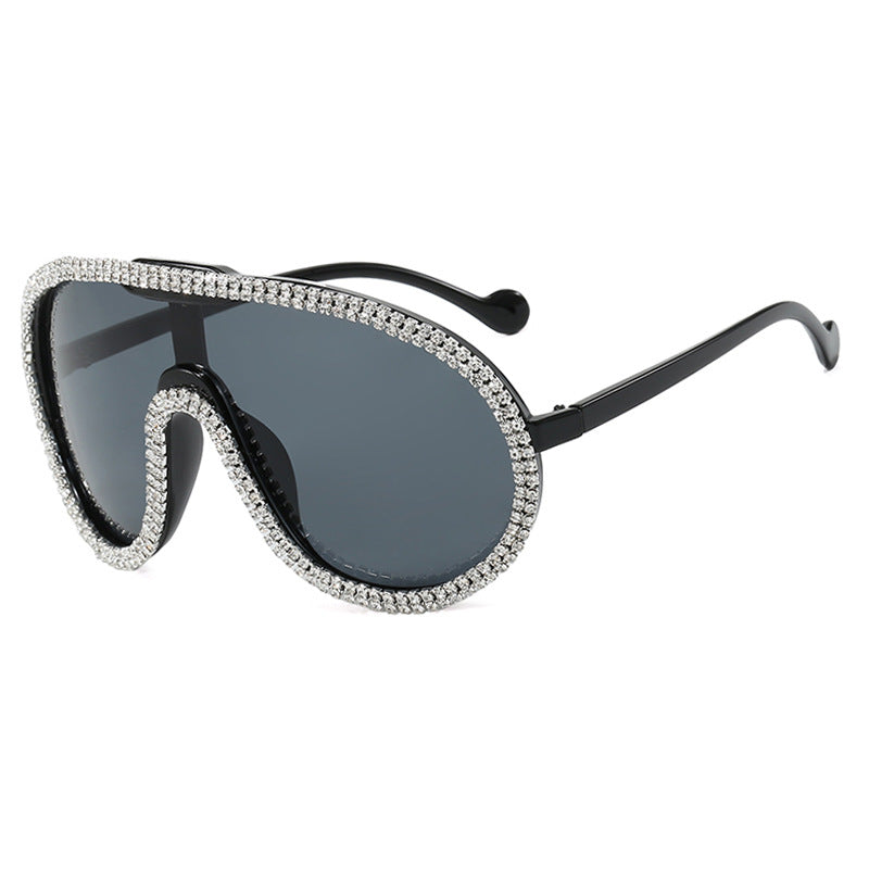 Damen extravagante Sonnenbrille mit funkelndem Rahmen Karnz