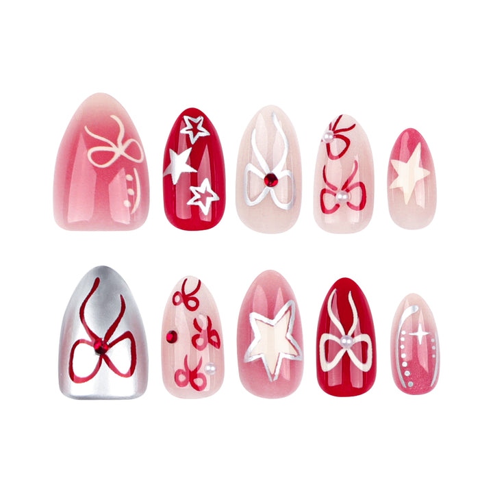 Kunstvolle Nagelverlängerungen mit festlichem Design Karnz