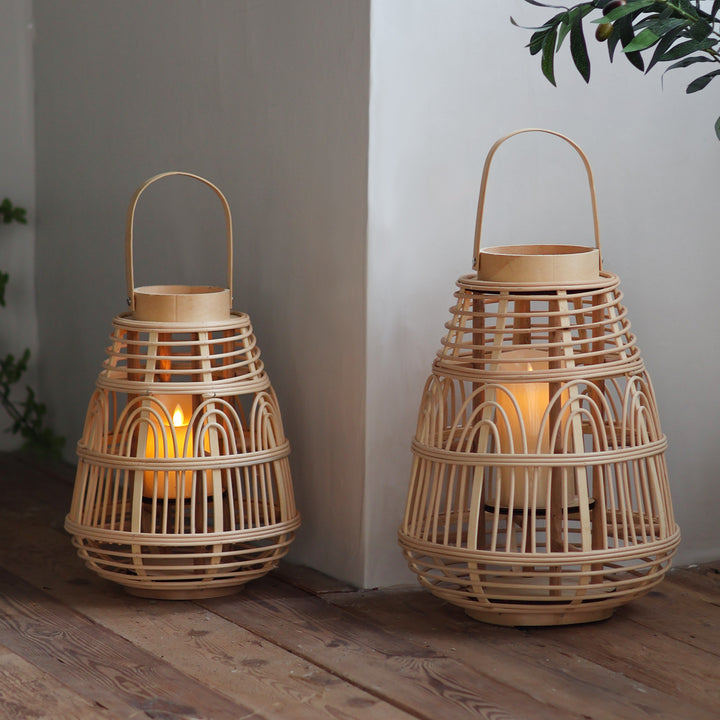 Handgefertigte Rattan-Laterne Karnz