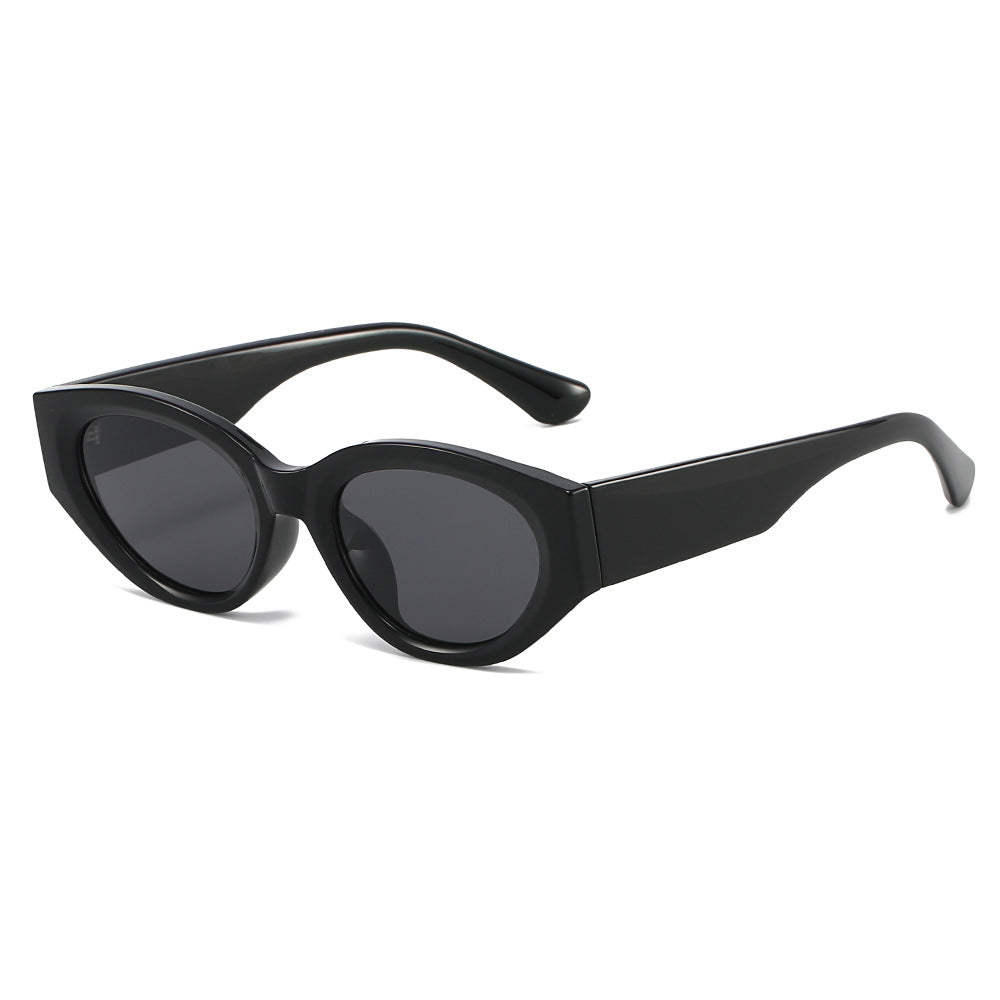 Damen Cat-Eye Sonnenbrille mit modernem, transparentem Rahmen und UV-Schutz Karnz